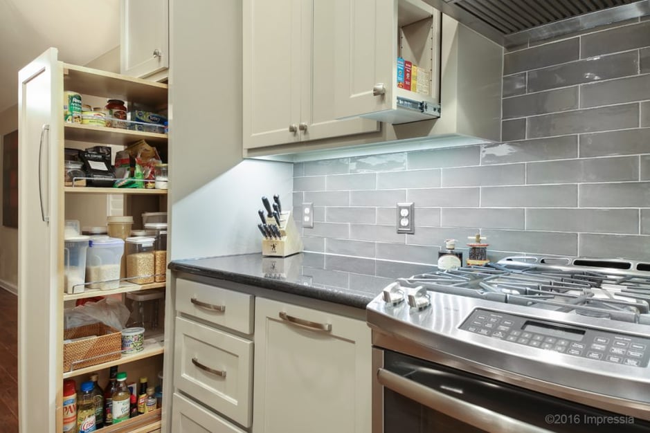 Outdated Kitchen Gets a Modern Makeover