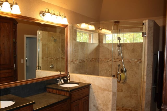 6 Window Options to Consider for Your Bathroom Remodel