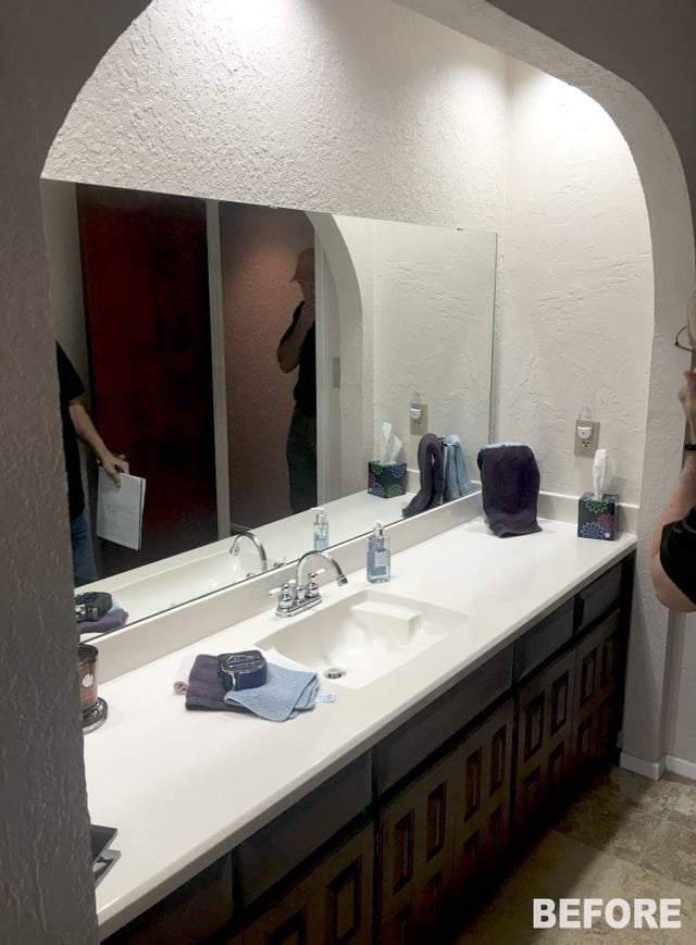 An Open & Airy Guest Bath Suited for Two