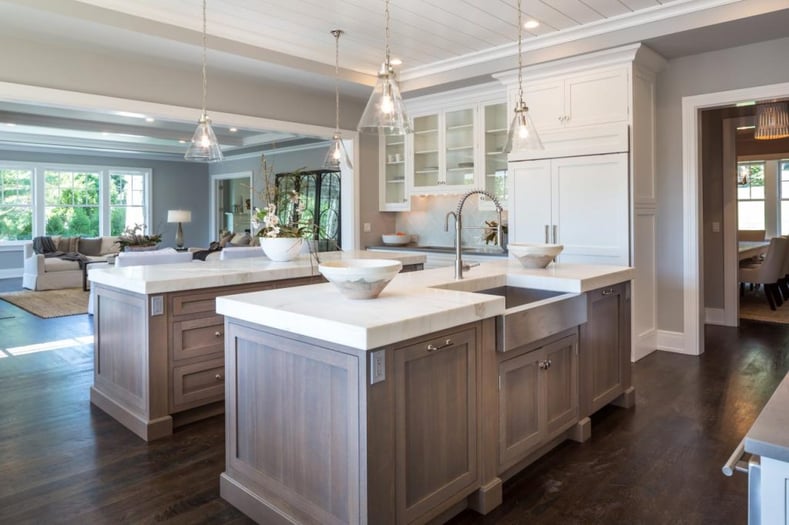 A Kitchen Designed for Entertaining: 6 Tips