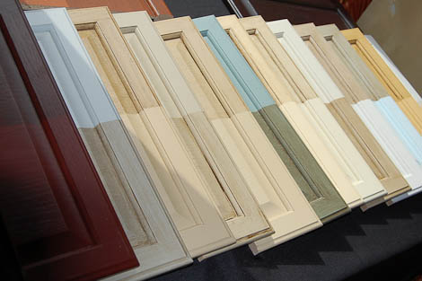 8 Mistakes to Avoid When Painting Your Own Cabinets