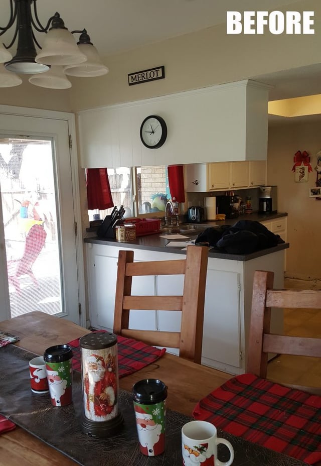 A Closed-off 1970s Kitchen Gets a Streamlined Makeover