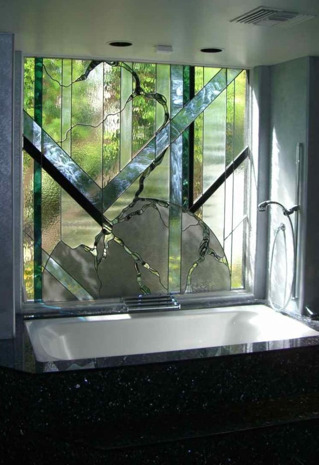 6 Window Options to Consider for Your Bathroom Remodel