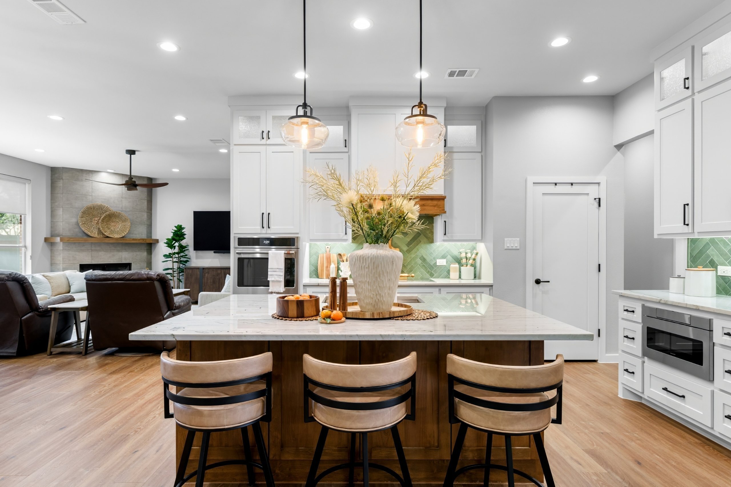 Medford Design-Build kitchen remodel in Fort Worth, TX