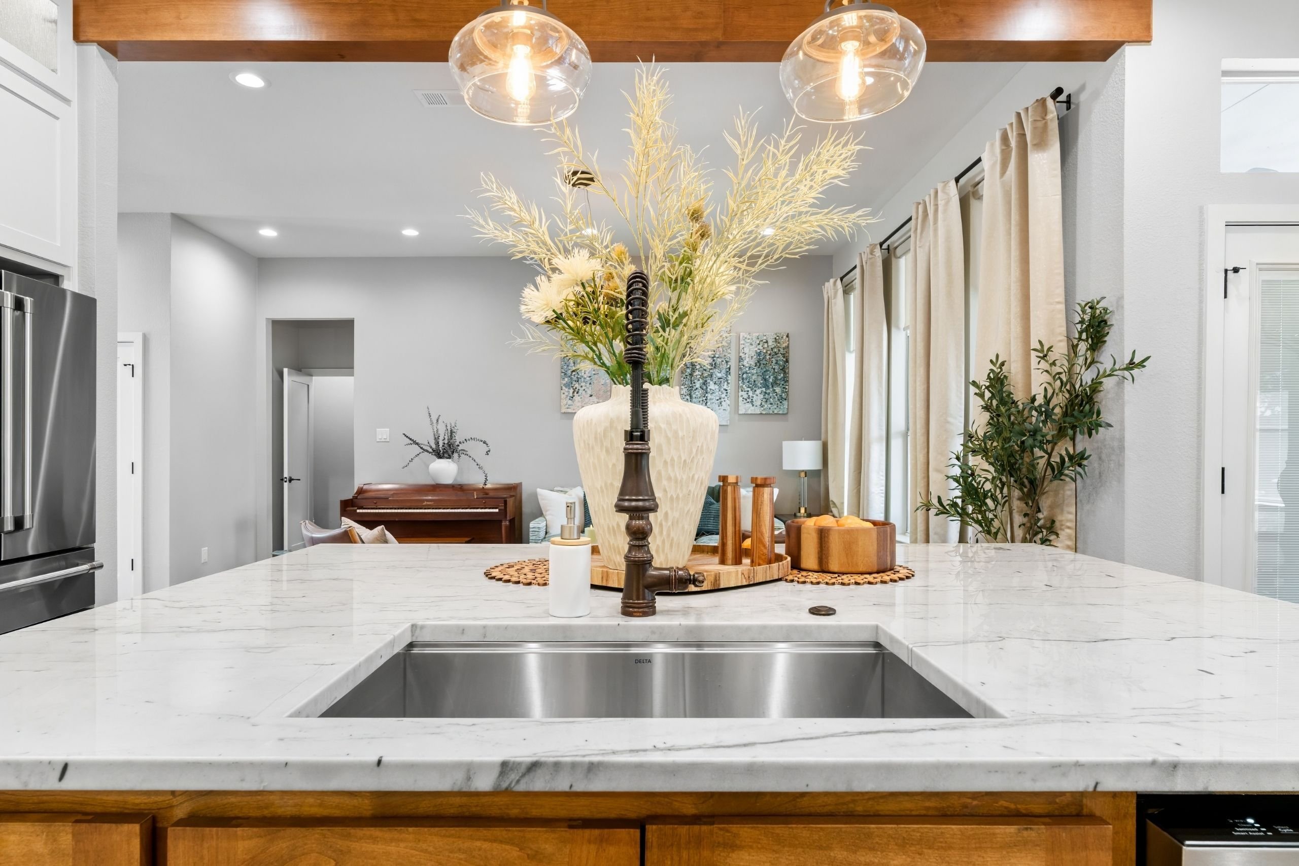 Medford Design-Build kitchen remodel in Fort Worth, TX