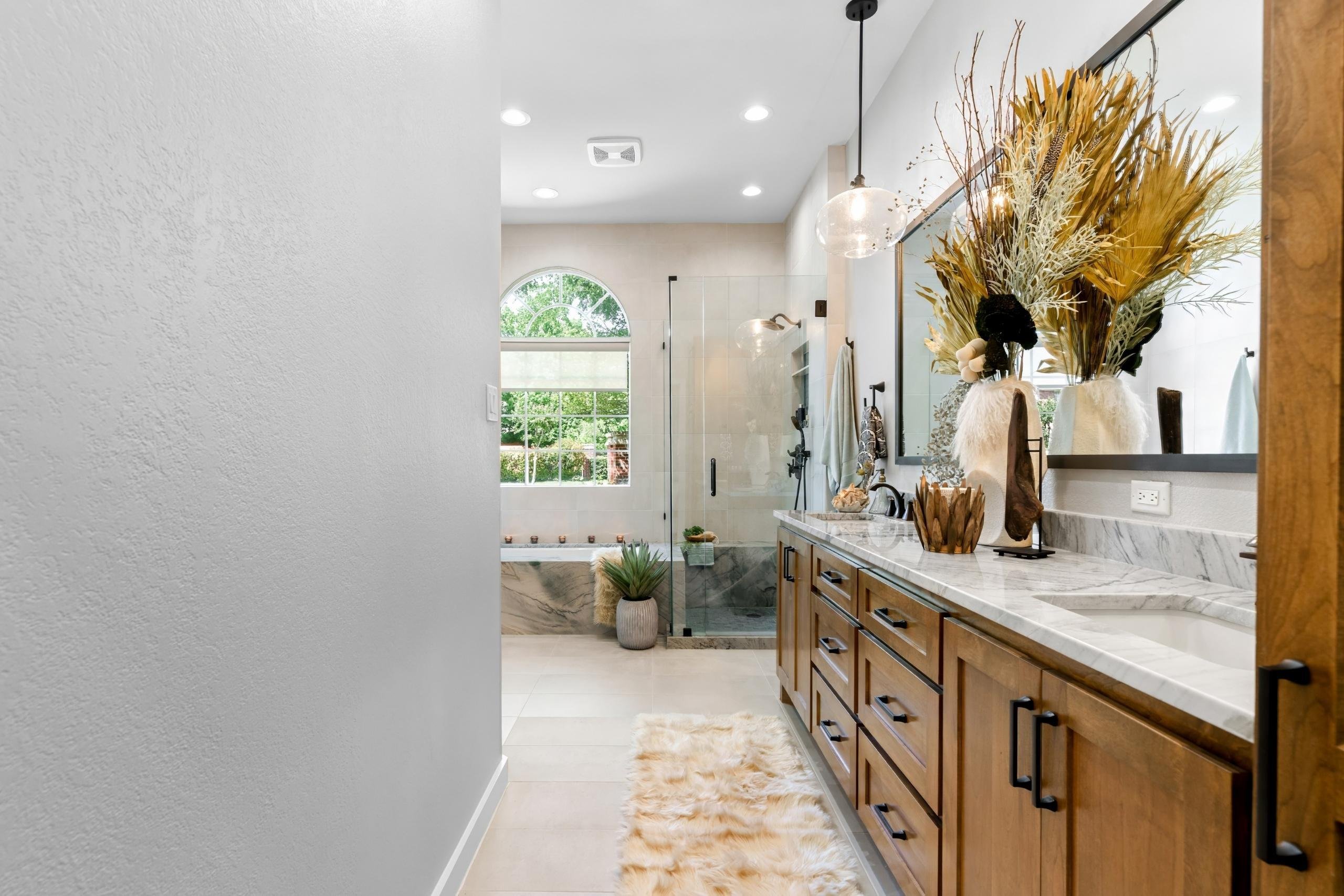 Medford Design-Build master bathroom remodel in Fort Worth, TX