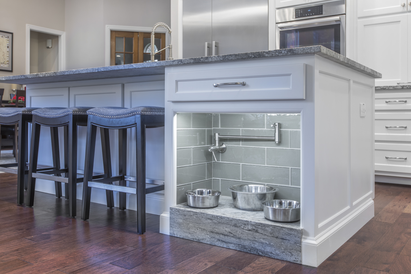A Stunning 90’s Kitchen Transformation - Medford Design-Build
