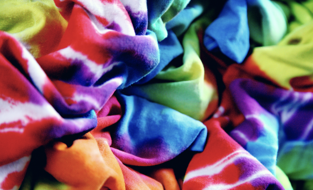 Custom Ink’s Tie-Dye Party for Cancer Awareness