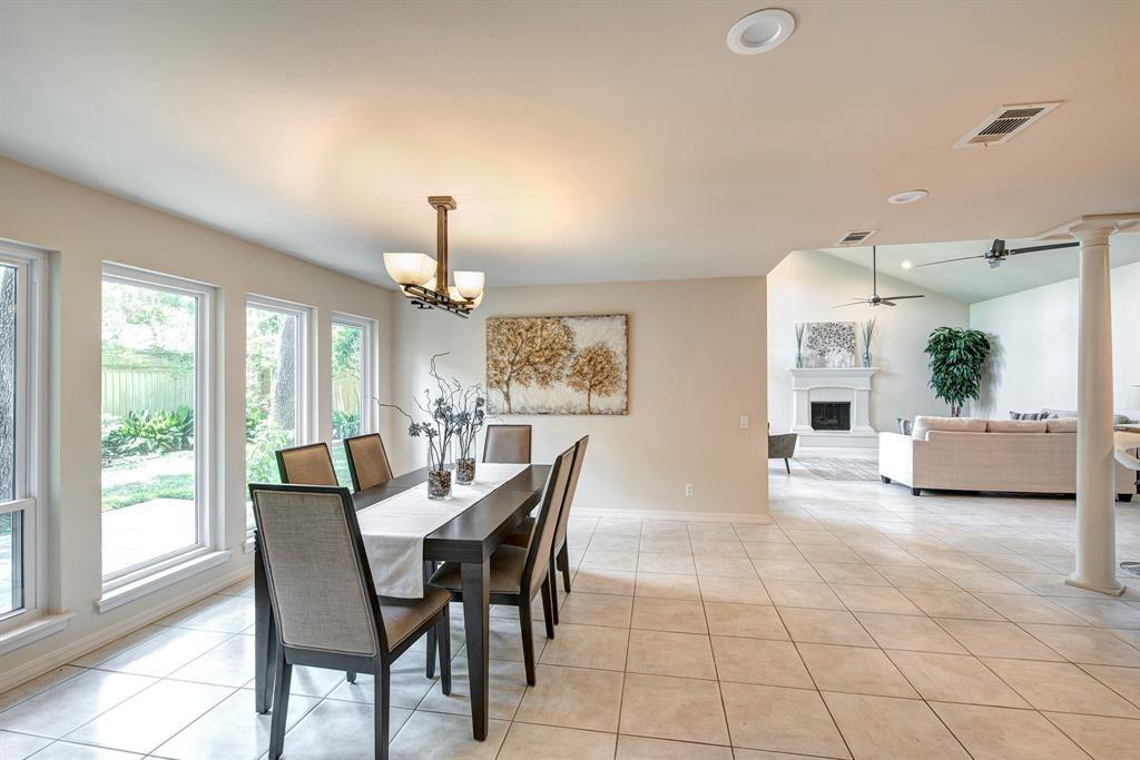 Mike’s Guys: How Do I Refinish A Popcorn Ceiling Myself?