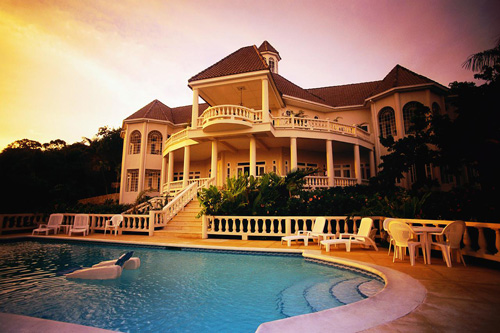 Happy Summer! Five Summertime Home Maintenance Ideas to Consider Happy Summer! Five Summertime Home Maintenance Ideas to Consider