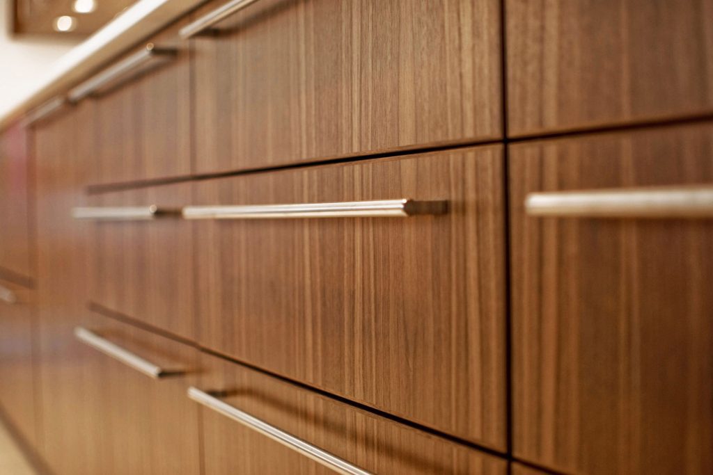 4 Reasons You Should Choose Drawers instead of Lower Cabinets